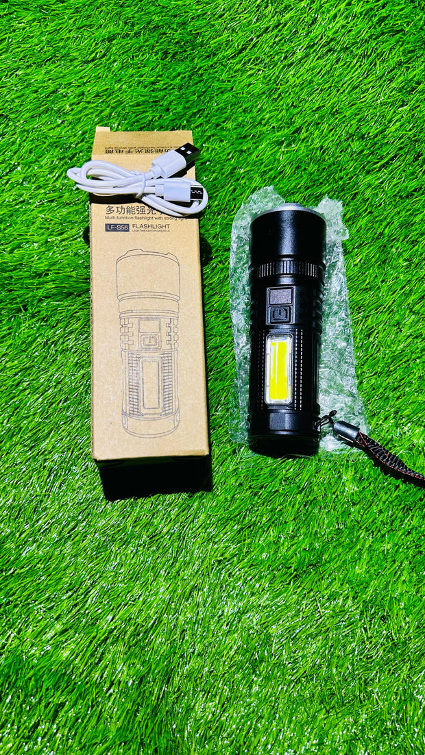 Heavy Duty Zoom Flash Light